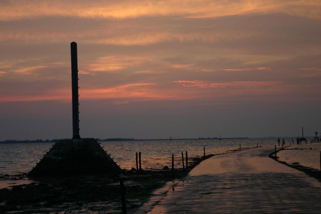 Au Passage Du Gois Bed & Breakfast Beauvoir-sur-Mer Dış mekan fotoğraf
